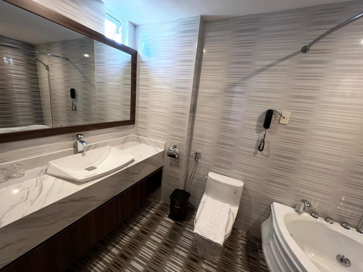 Nam Hy 1 Hotel Bandar Ho Chi Minh Luaran gambar
